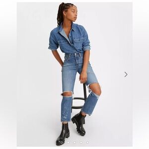 Levi's® Premium
501° ORIGINAL CROPPED WOMEN'S JEANS